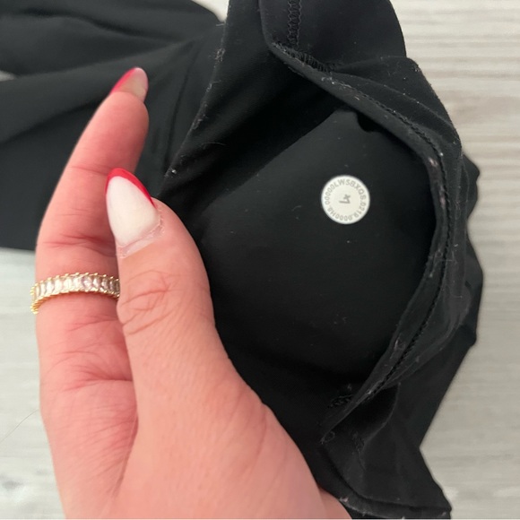 lulu lemon leggings - Picture 4 of 4